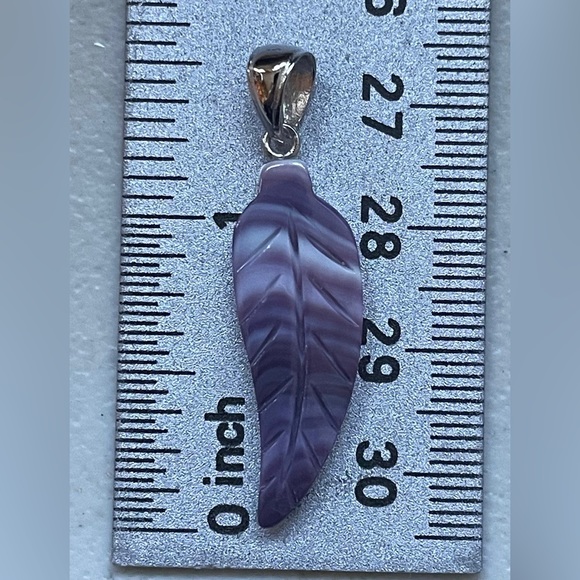 P3335 Feather pendant wampum quahog sterling silver - Picture 3 of 3